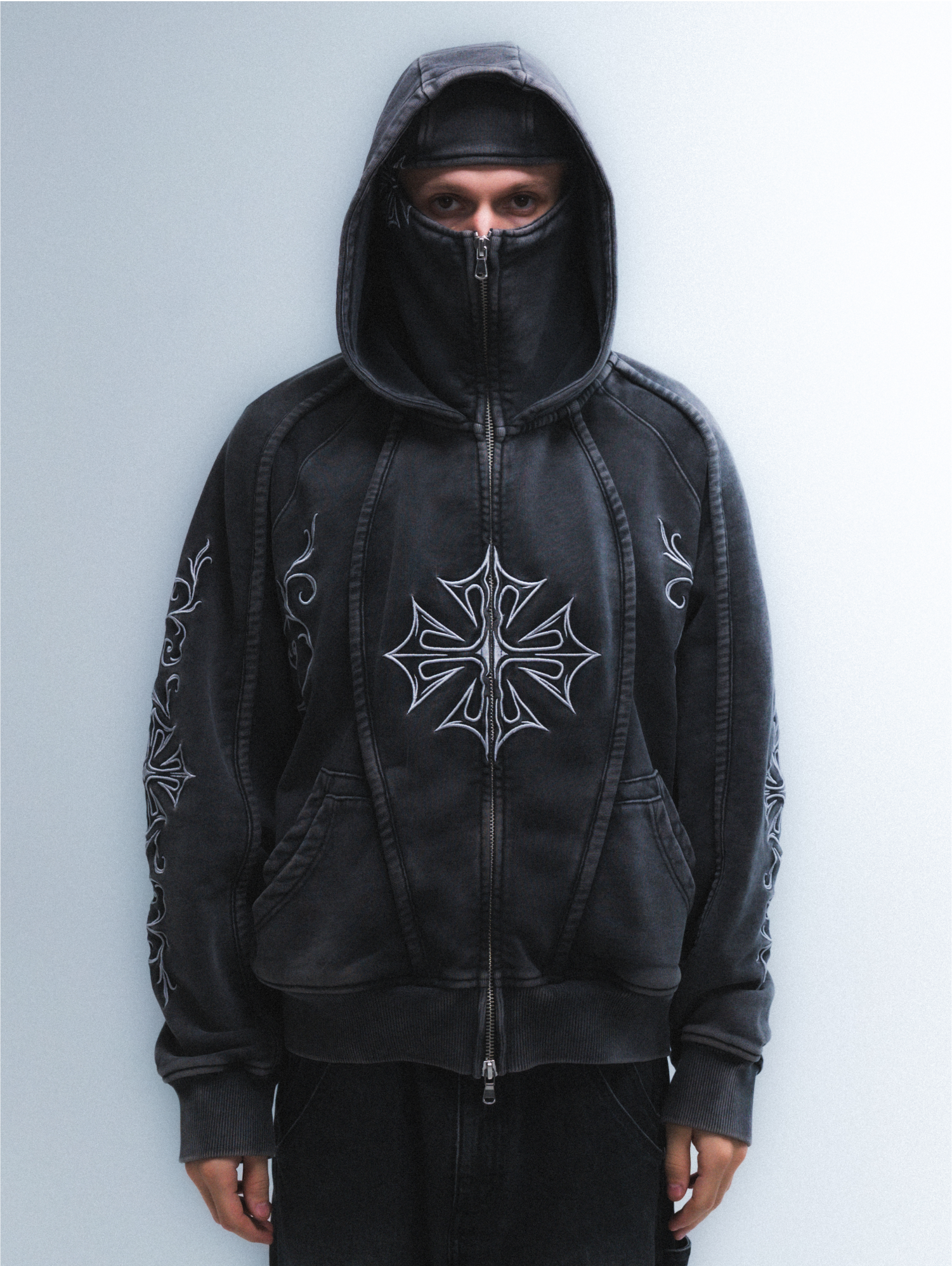 Holy Phantom (white)